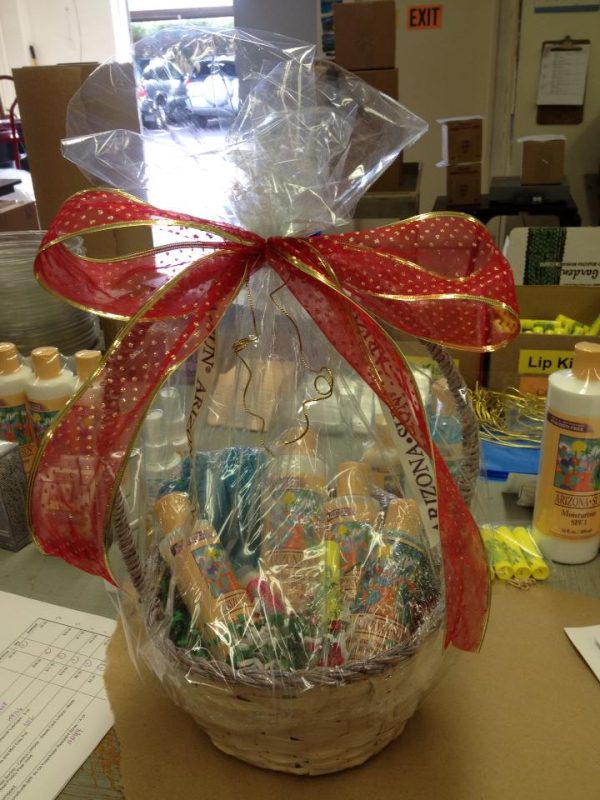 A Beauty Gift Basket Makes a Great Present For All Sorts of Occasions